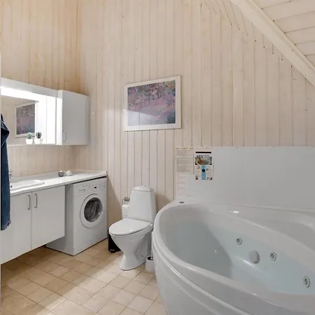 Almina - 1km From The Sea In Western Jutland By Interhome