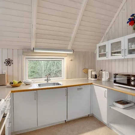 Almina - 1km From The Sea By Interhome * Molby