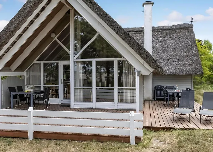 Holiday home Almina - 1km From The Sea By Interhome