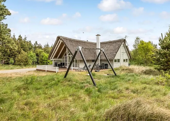 Holiday home Almina - 1km From The Sea By Interhome *