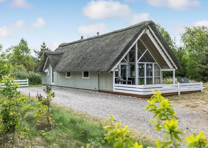 Almina - 1km From The Sea By Interhome * Molby